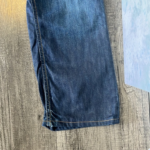 Tommy Hilfiger premium dark blue jeans.  Boot cut 30 x 30 - Picture 3 of 11